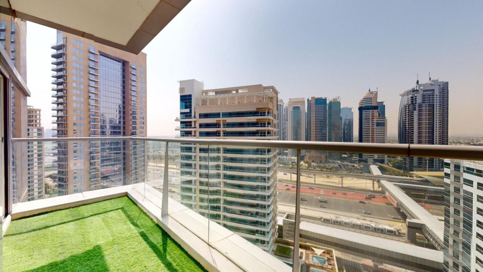 Marinascape Oceanic - Luxurious Two Bedroom *