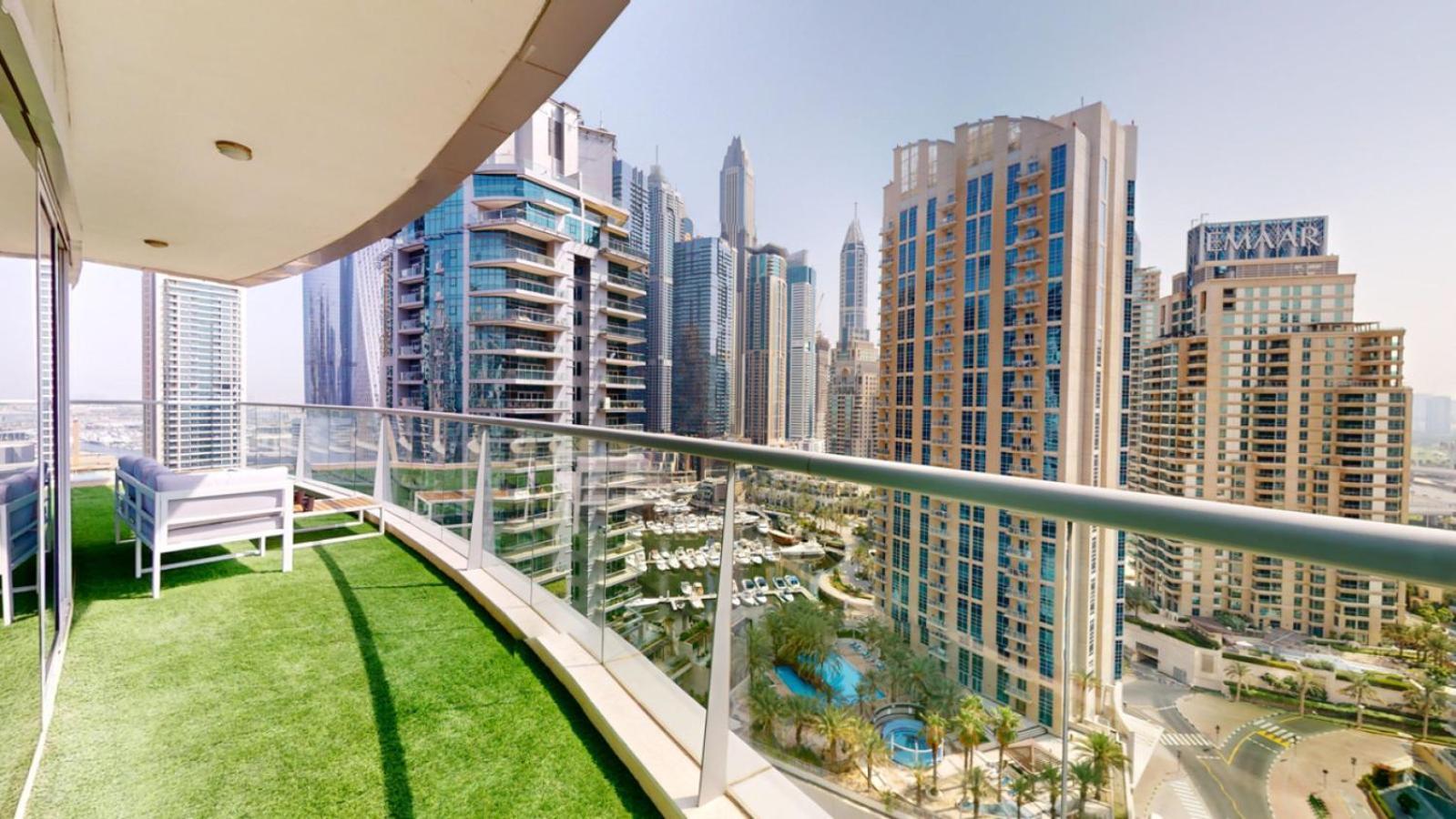 Marinascape Oceanic - Luxurious Two Bedroom
